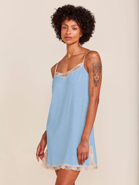 Camisola Alças Finas Em Viscose E Renda Moon Azul Tule
